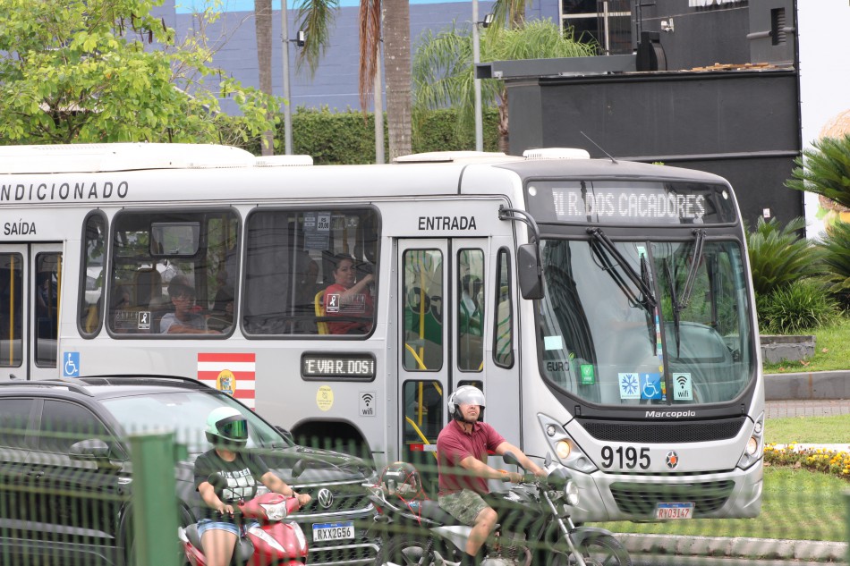 Como fica o transporte coletivo no fim de ano