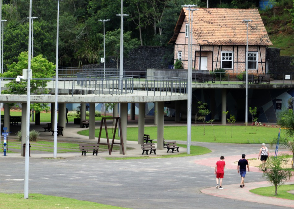 Novas câmeras de monitoramento e Wi-Fi são instaladas no Parque das Itoupavas
