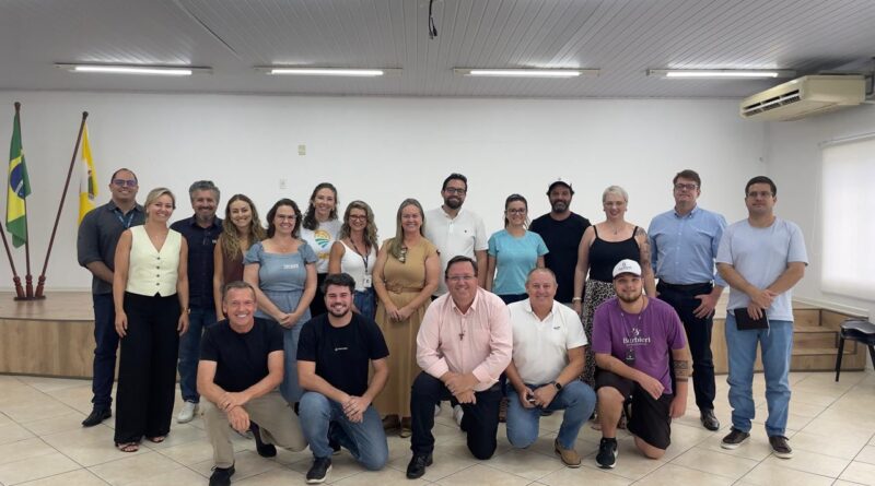 Gaspar fortalece gestão turística com comitês estratégicos