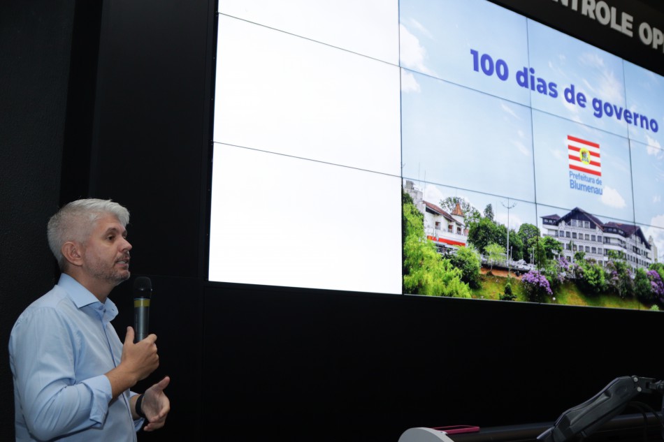 Egidio Ferrari faz balanço dos primeiros 100 dias de governo e anuncia investimentos para tornar Blumenau uma cidade inteligente