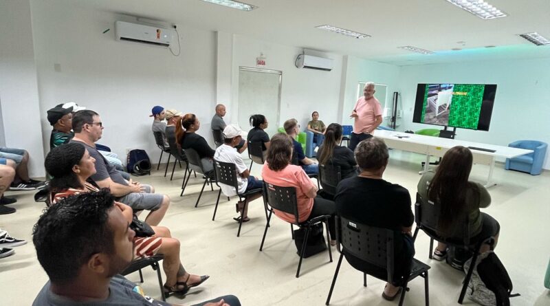 Prefeitura de Gaspar oferece palestra sobre Manipulação de Alimentos