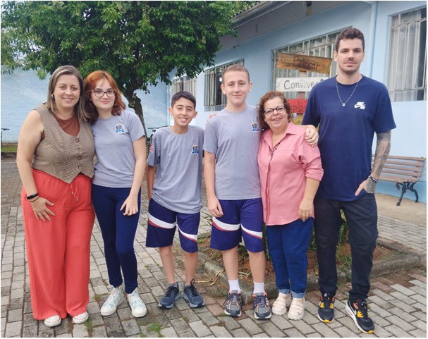 Estudantes de Blumenau conquistam segundo lugar em competição nacional sobre estatística