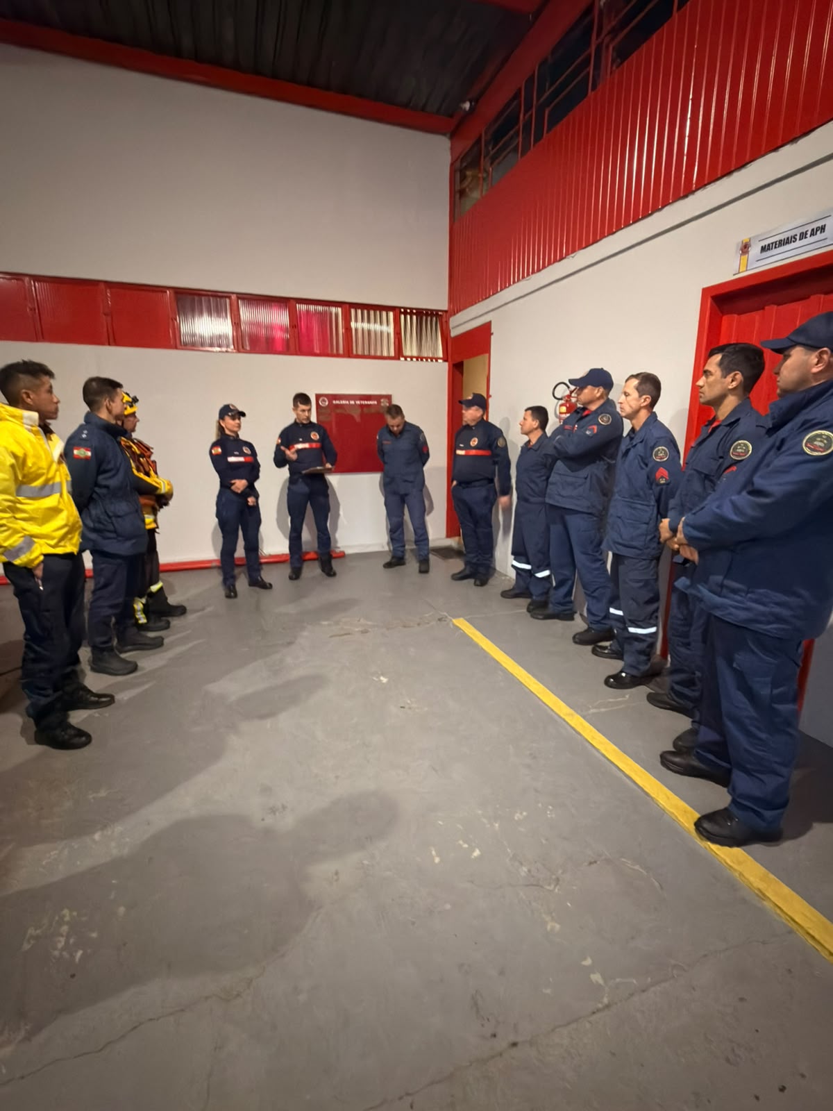 CBMSC reforça efetivo nas buscas por helicóptero desaparecido na Serra catarinense