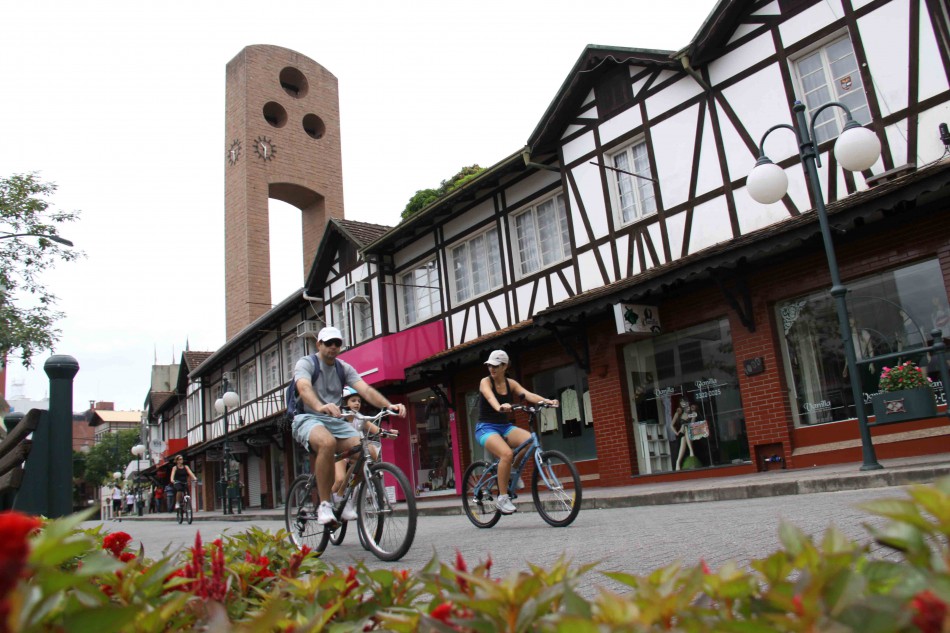O que fazer em Blumenau? Confira a agenda cultural e descubra os eventos do fim de semana