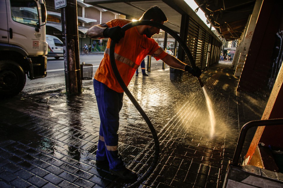 Prefeitura de Blumenau reforça ações de ordenamento urbano e atendimento à população em situação de rua.