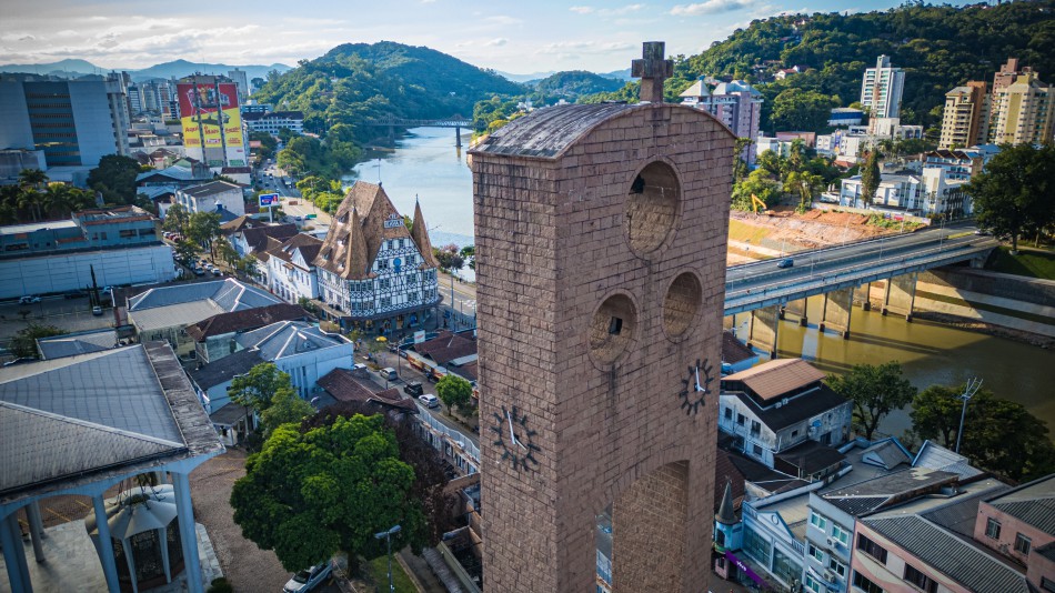 Blumenau inicia mutirão para mapear rastro da Febre do Oropouche