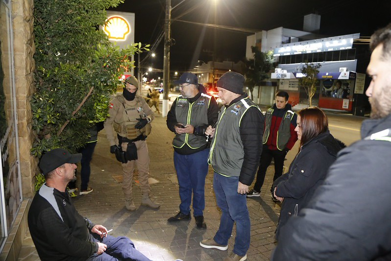 Frio intenso mobiliza força-tarefa para acolher pessoas em situação de rua em Blumenau