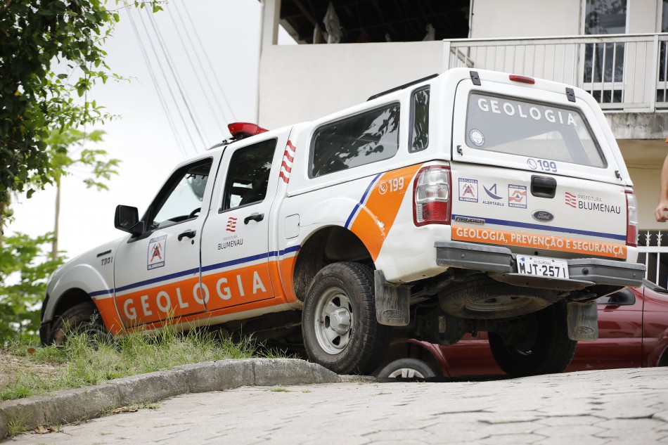 Blumenauenses atingidos pelas enxurradas de fevereiro podem resgatar FGTS